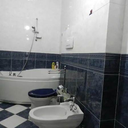Venezia Le Tre Rose Couette-café 5*